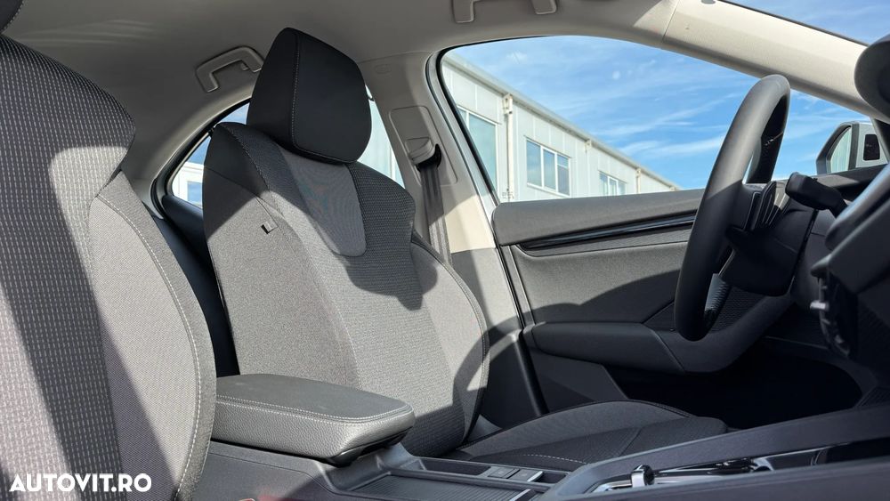 Skoda Octavia 1.5 TSI 115 CP DSG MHEV Selection - 14