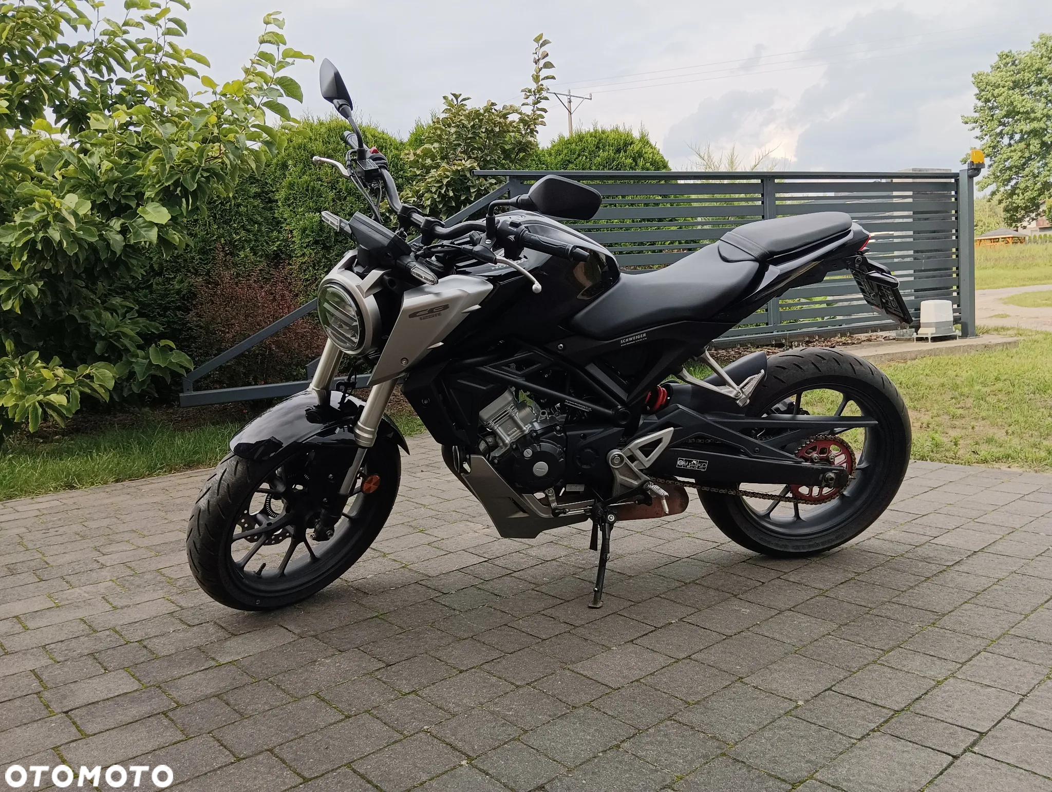 Honda CB - 2