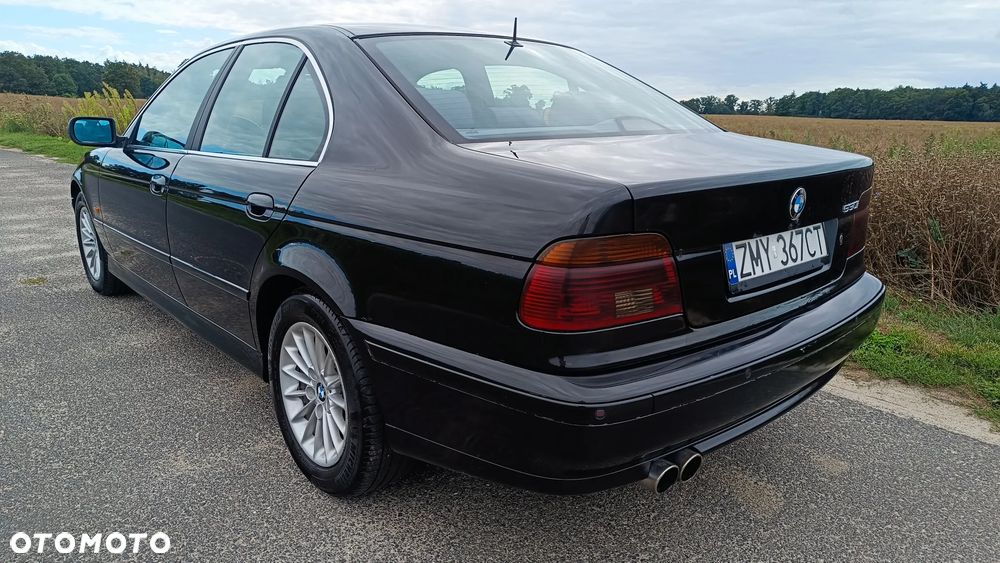 BMW Seria 5 - 10
