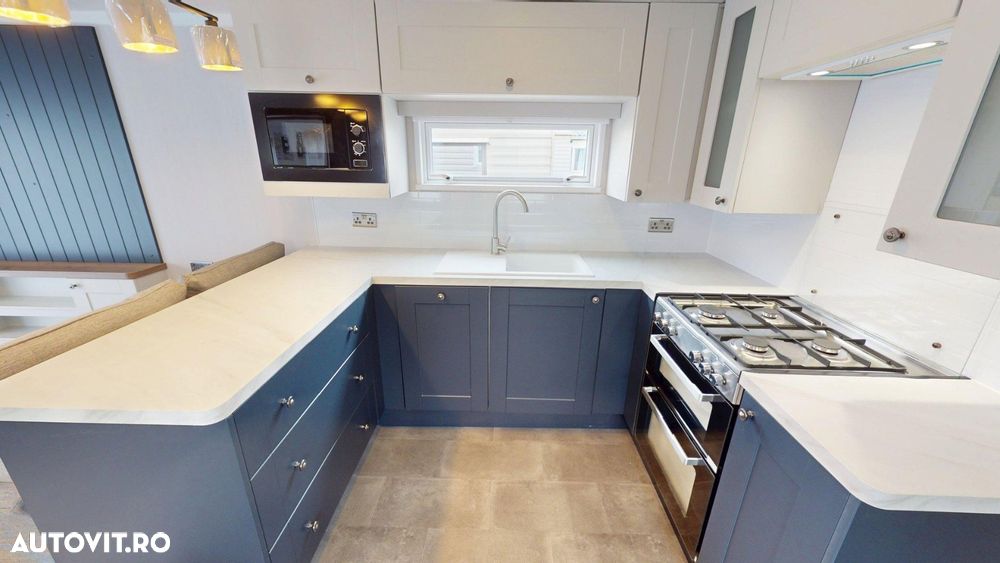 Alta Casă mobilă Swift Margaux nr. 145 | Tâmplărie PVC si încălzire centrala pe gaz cu calorifere | 11 x 3.7 m | 2 dormitoare si 2 băi - 4