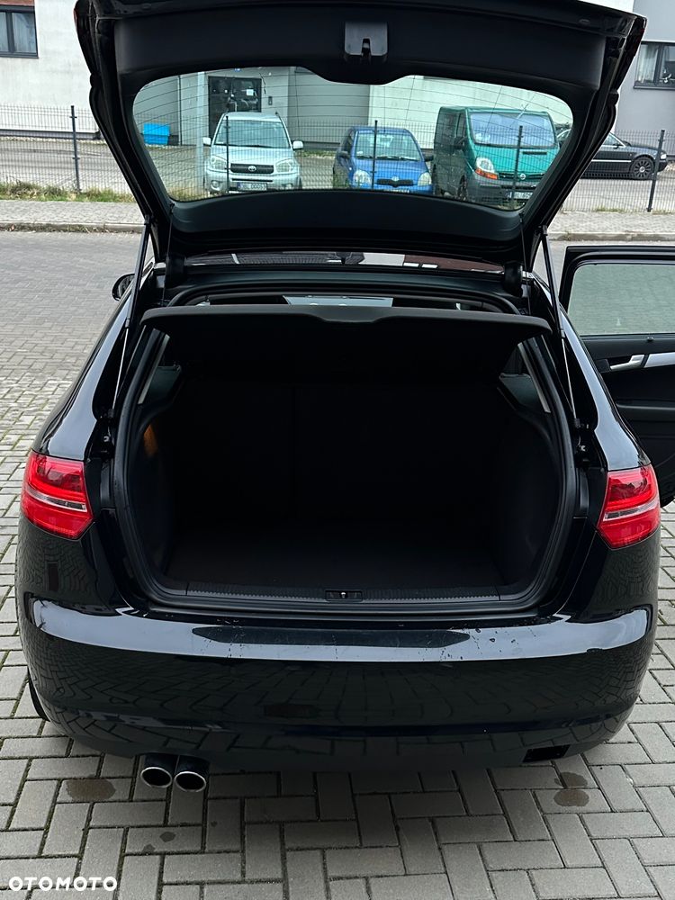 Audi A3 Sportback 2.0 TDI DPF Ambiente - 18