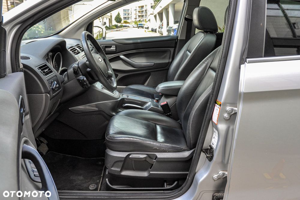 Ford Kuga 2.0 TDCi 4x4 Titanium - 7