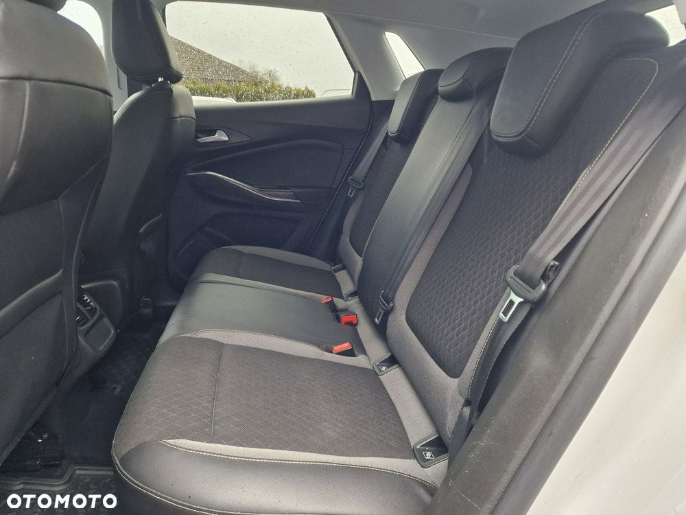 Opel Grandland X - 18