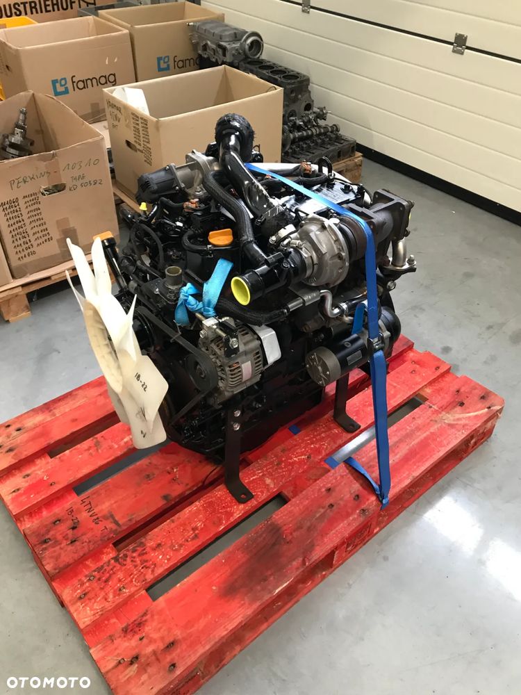 YANMAR 4TNV86 T - 6