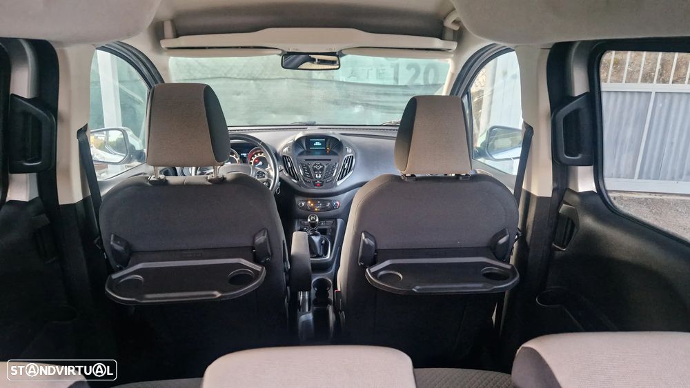 Ford Tourneo Courier 1.0 EcoBoost Titanium - 11