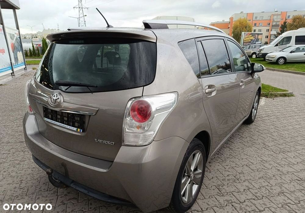 Toyota Verso - 6