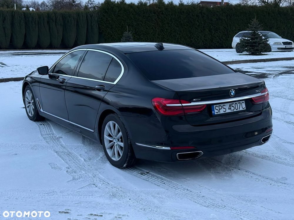 BMW Seria 7 740Li xDrive - 4