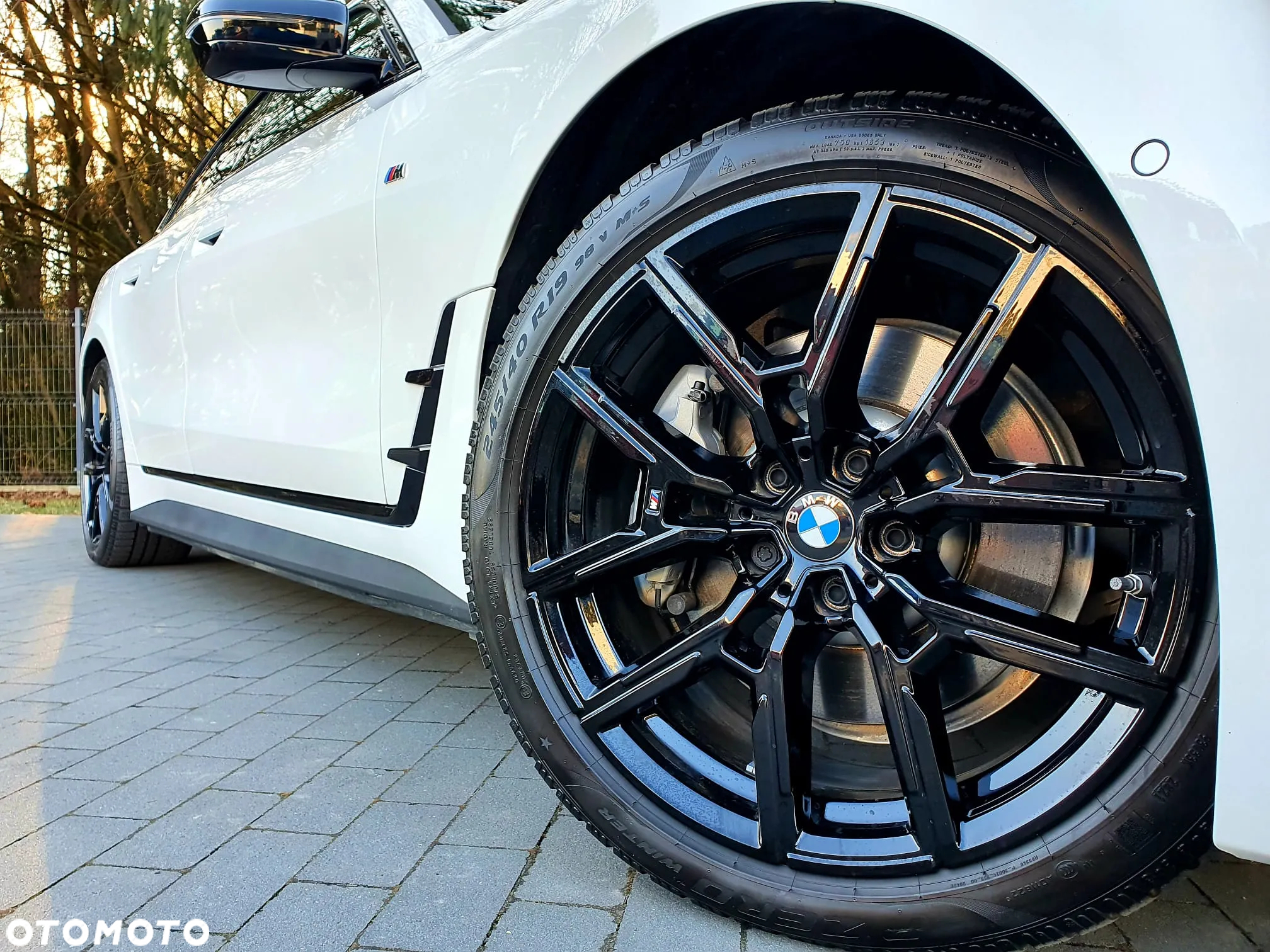 BMW i4 eDrive 35 M Sport - 10