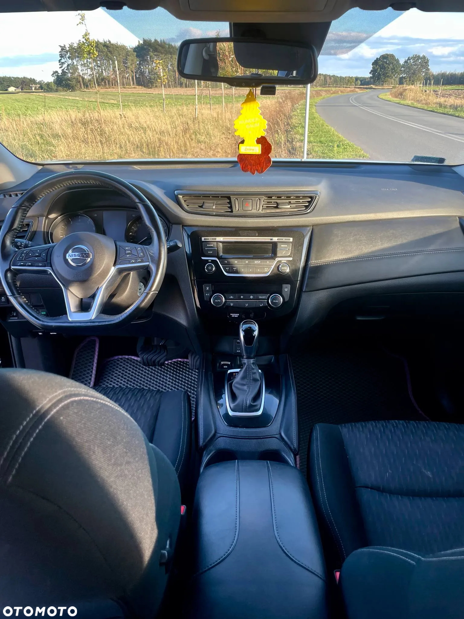 Nissan X-Trail 1.3 DIG-T N-Connecta 2WD DCT - 11