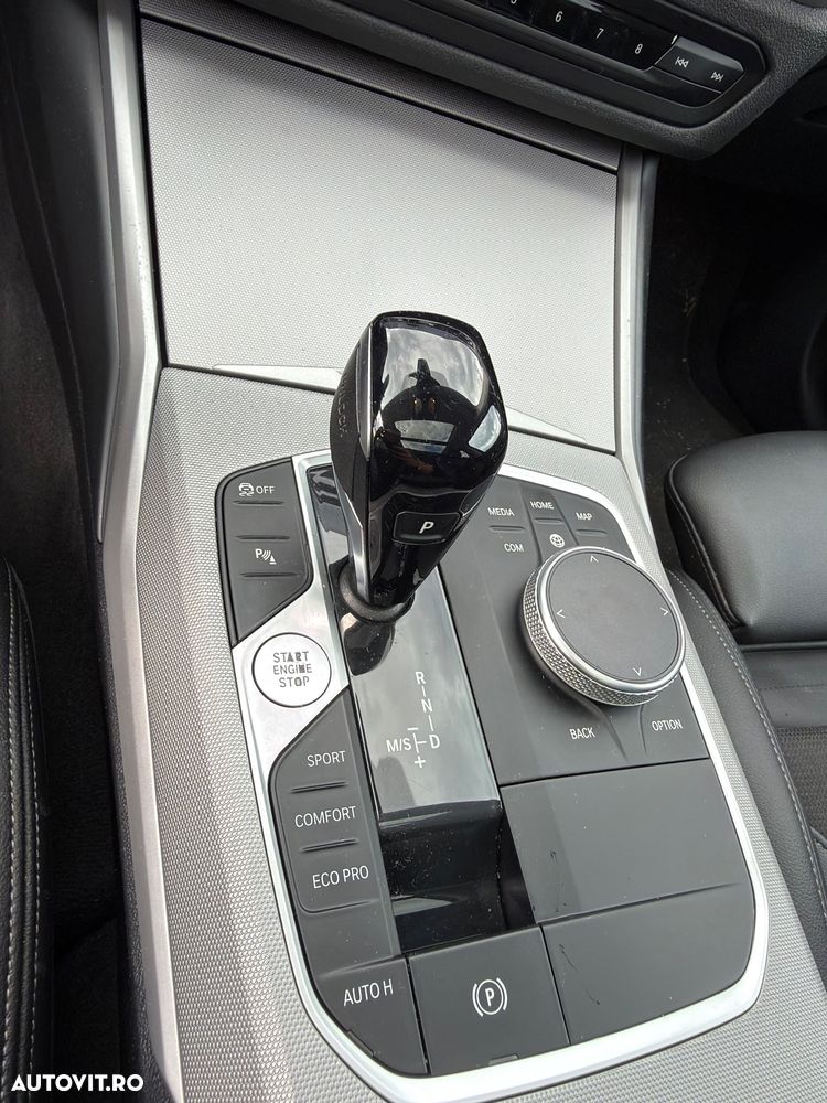 BMW Seria 3 320d Aut. - 11