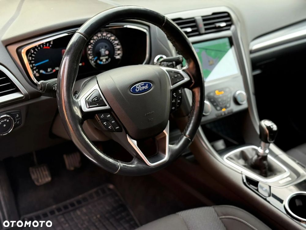 Ford Mondeo 2.0 TDCi Titanium - 16