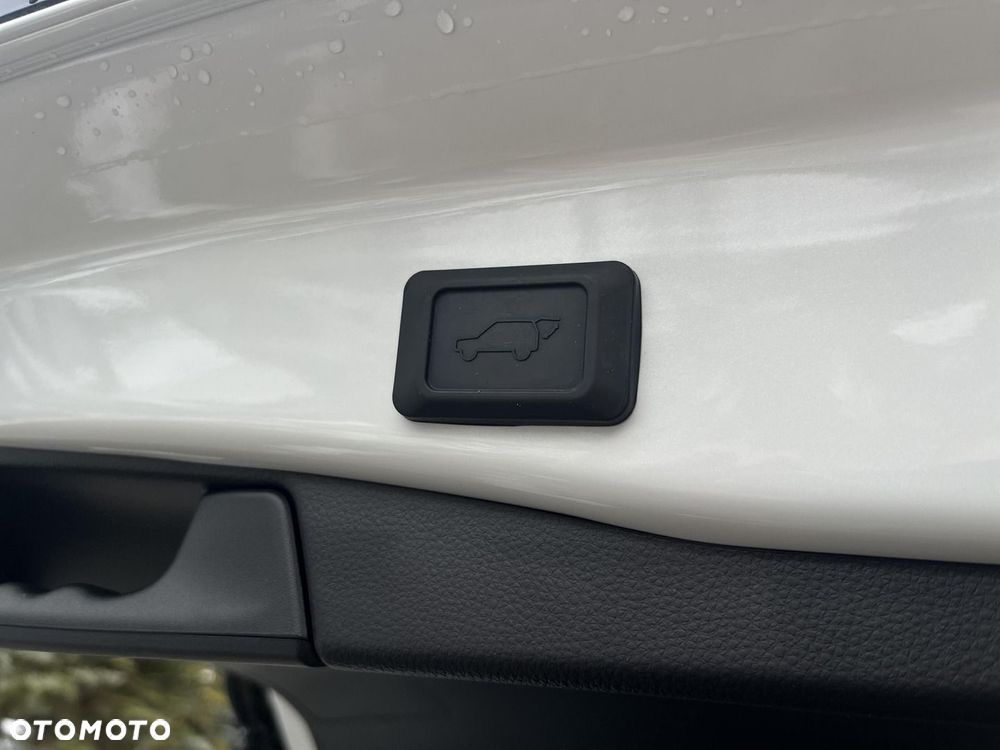 Toyota RAV4 - 31