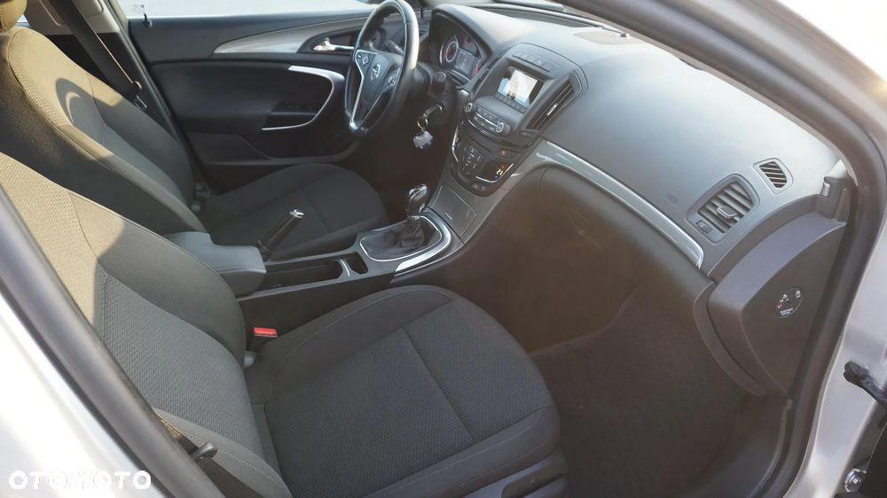 Opel Insignia 2.0 CDTI EcoFLEX S&S - 25