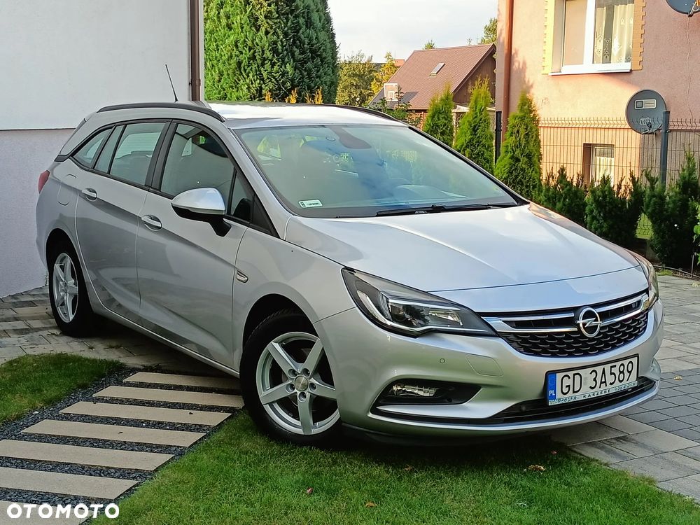 Opel Astra - 1