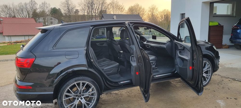 Audi SQ7 - 16