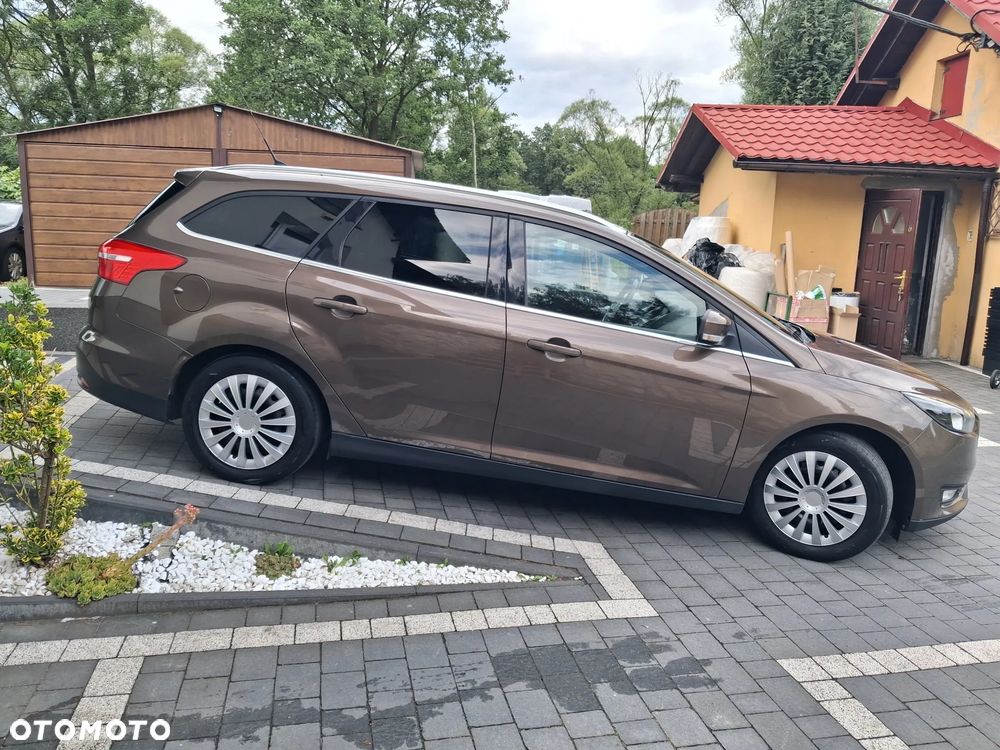 Ford Focus - 4