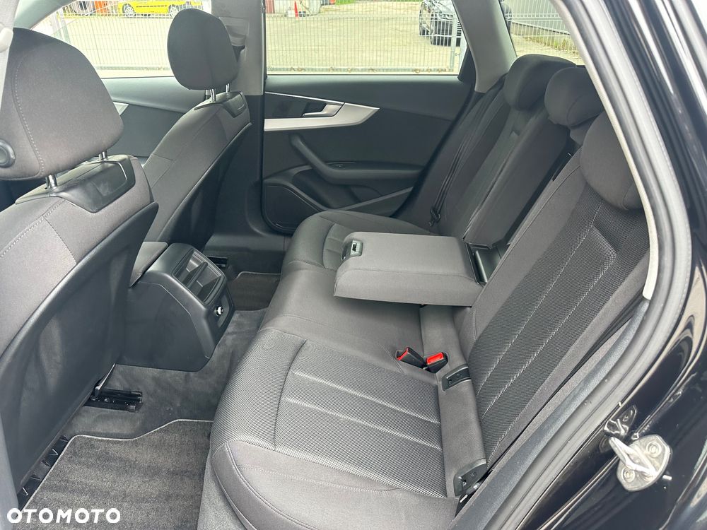 Audi A4 Avant - 27