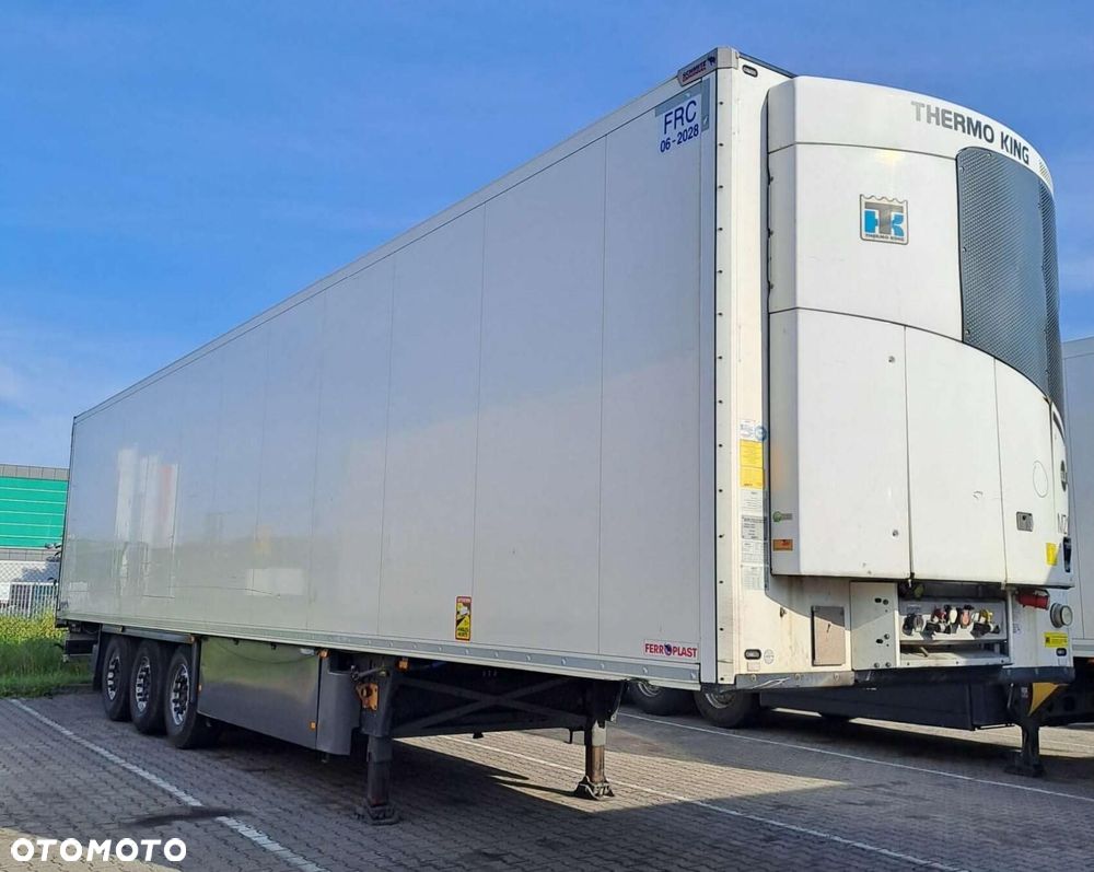 Schmitz Cargobull SKO FP 45 ThermoKing SLXi 300 - 2
