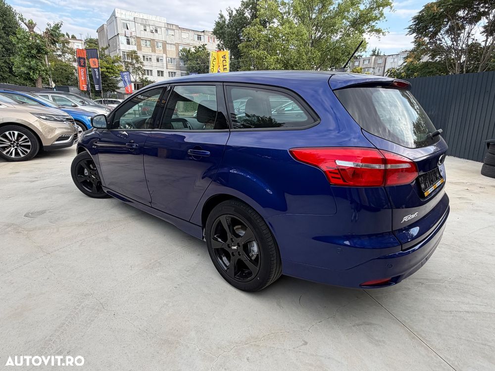 Ford Focus - 5