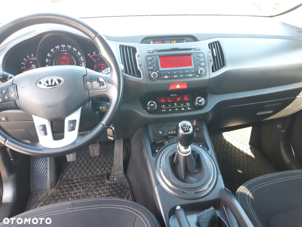 Kia Sportage 1.7 CRDI 2WD Attract - 10