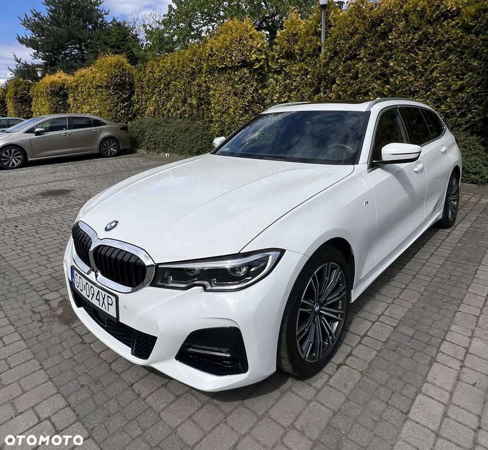 BMW Seria 3 320d xDrive M Sport - 8
