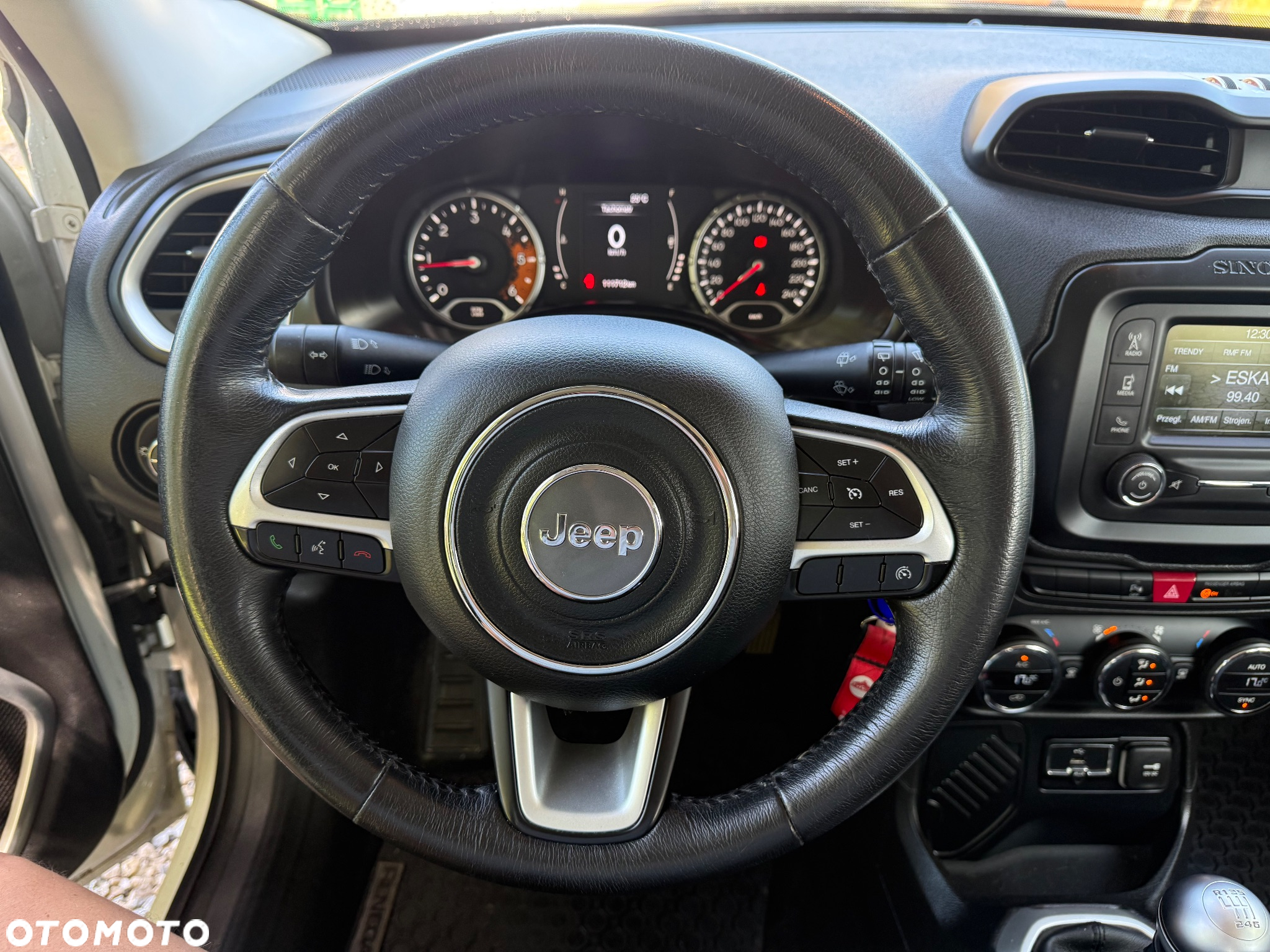 Jeep Renegade 1.6 MultiJet Longitude FWD S&S - 9