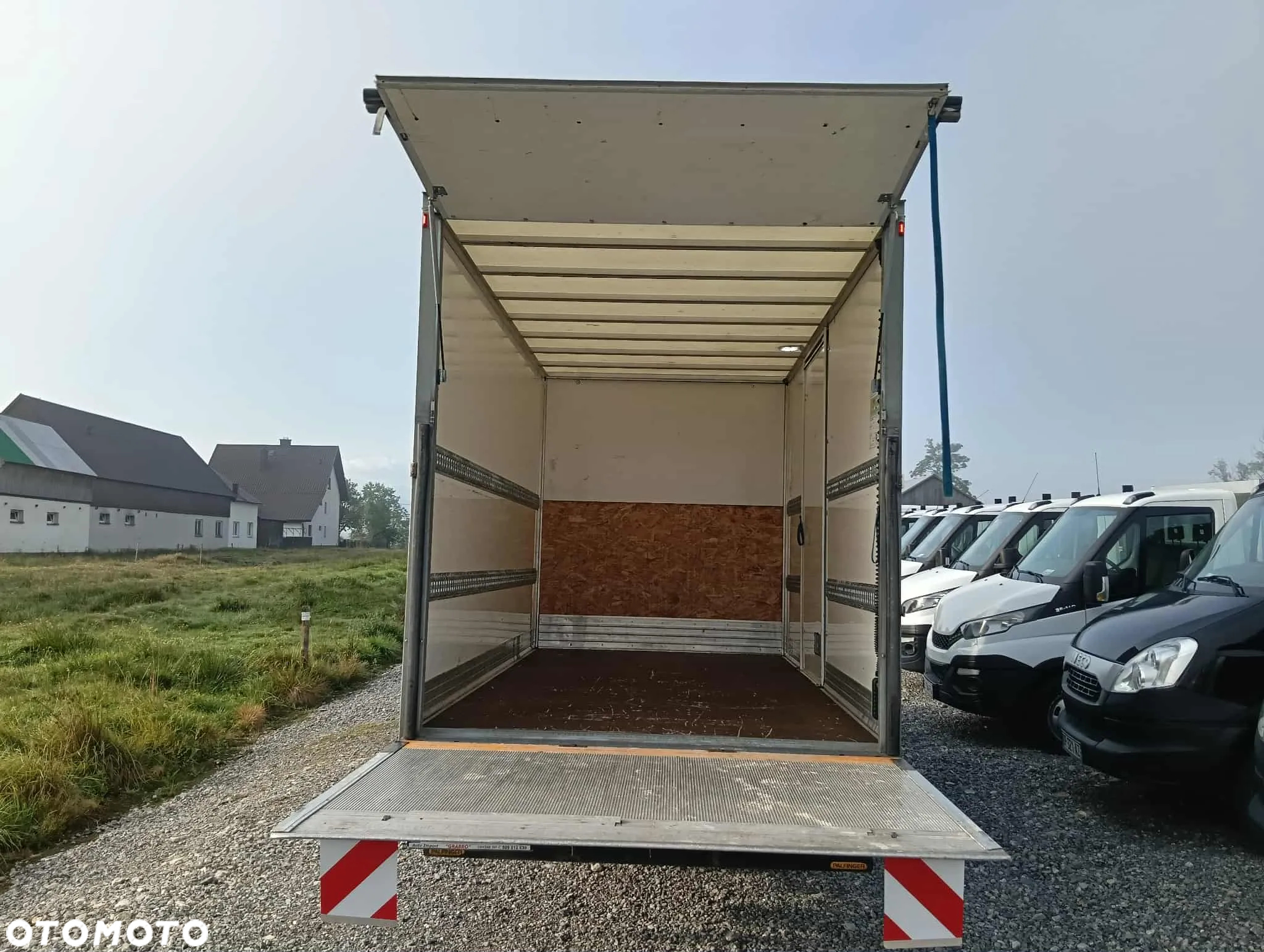 Iveco DAILY 35C14, 35C13, 35C12 - 9