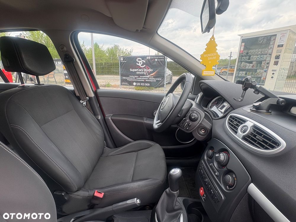 Renault Clio 1.2 16V 75 Dynamique - 16