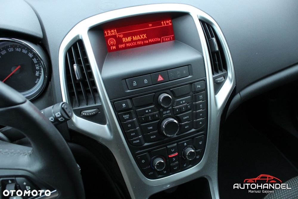 Opel Astra - 14