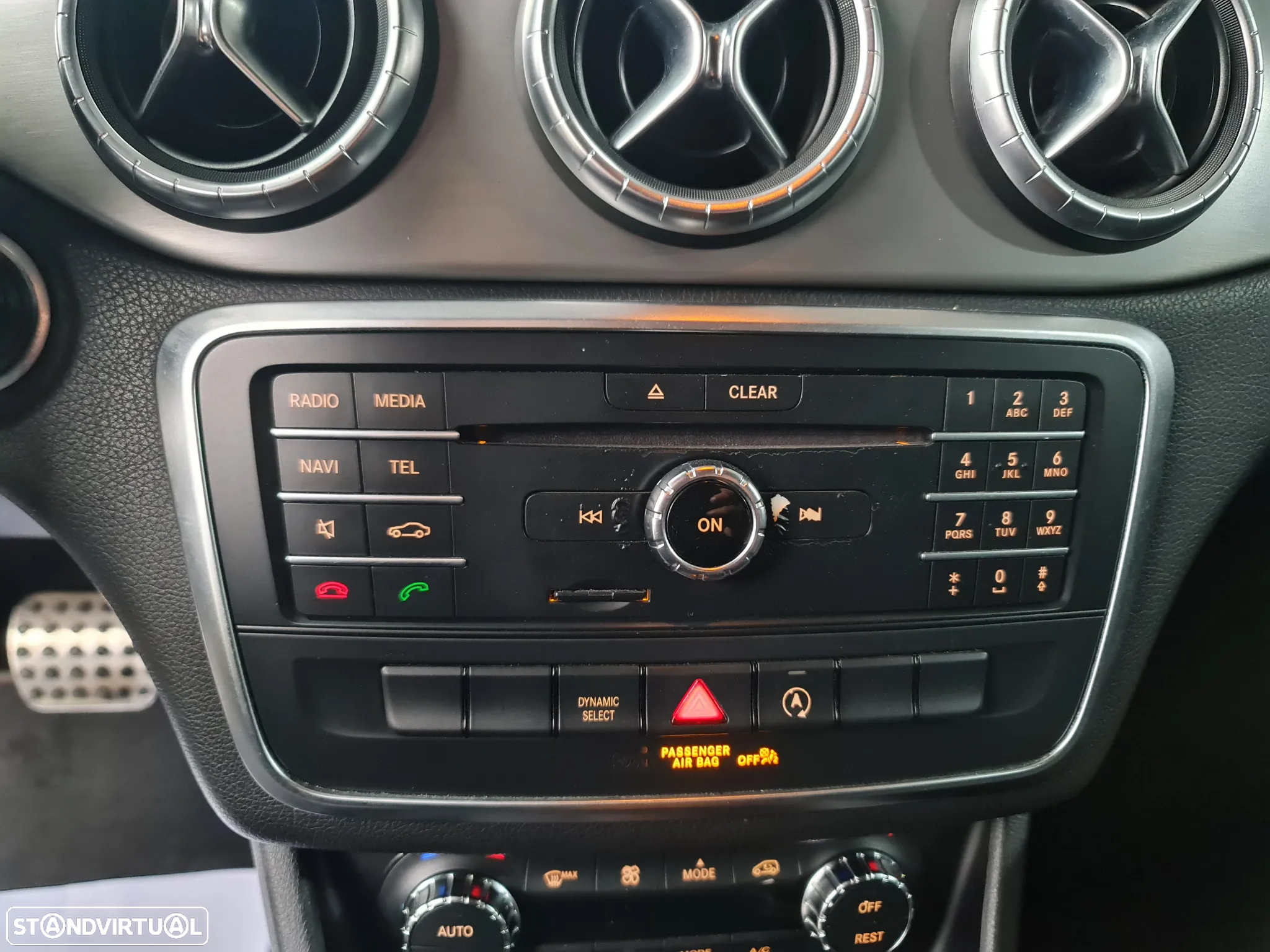 Mercedes-Benz CLA 220 Shooting Brake d 7G-DCT AMG Line - 25