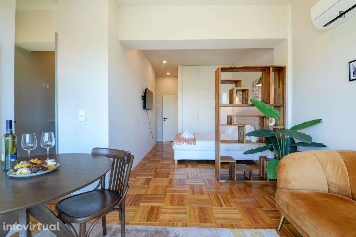 Estúdio - localizado em Miragaia Porto - Grande imagem: 4/28