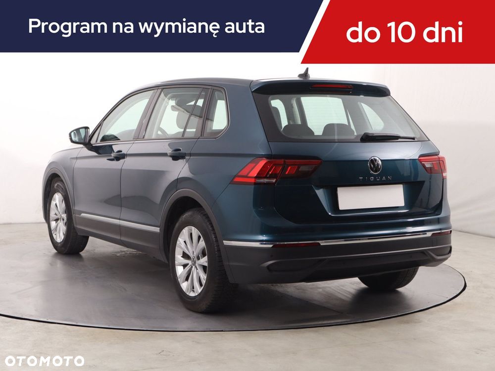 Volkswagen Tiguan - 6