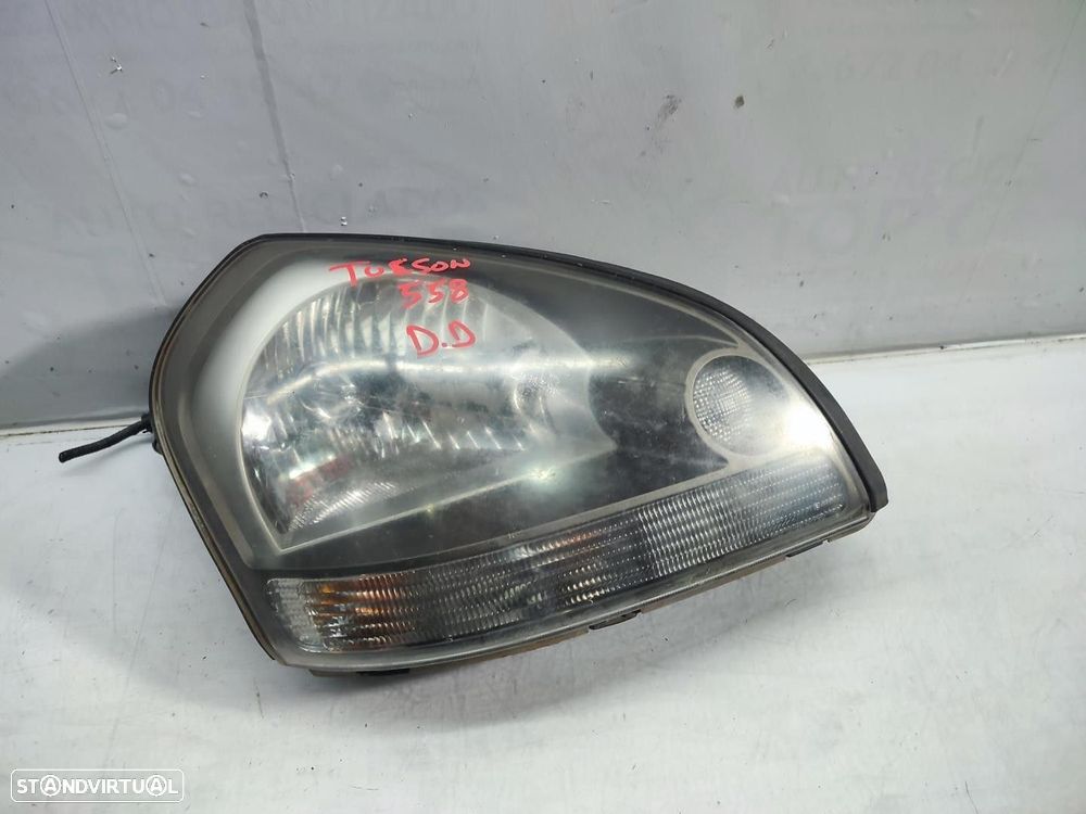 FAROL DIREITO HYUNDAI TUCSON 2006 - 1