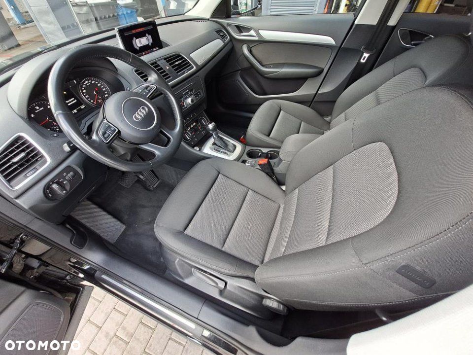Audi Q3 - 12