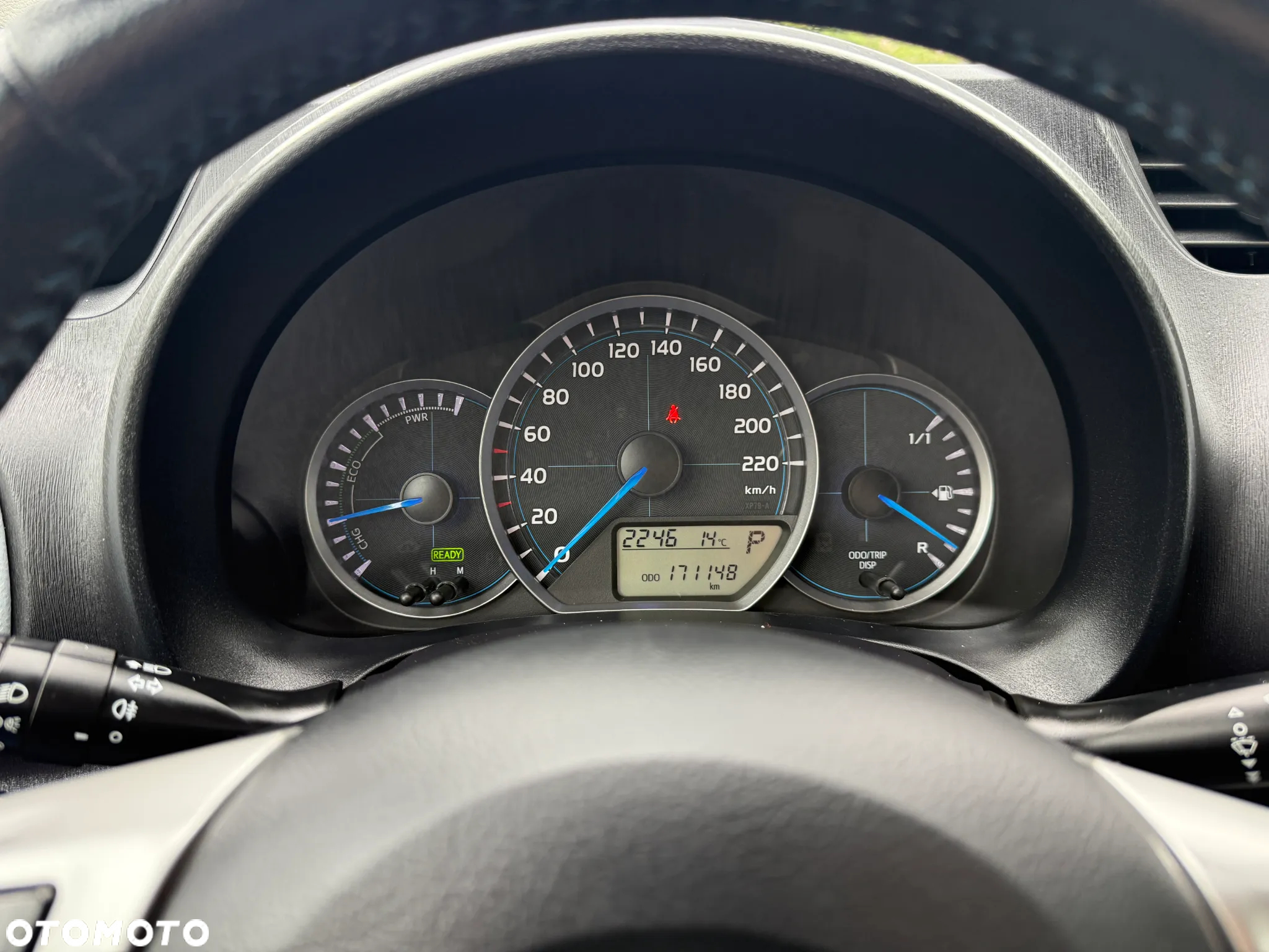 Toyota Yaris Hybrid 100 Dynamic - 26