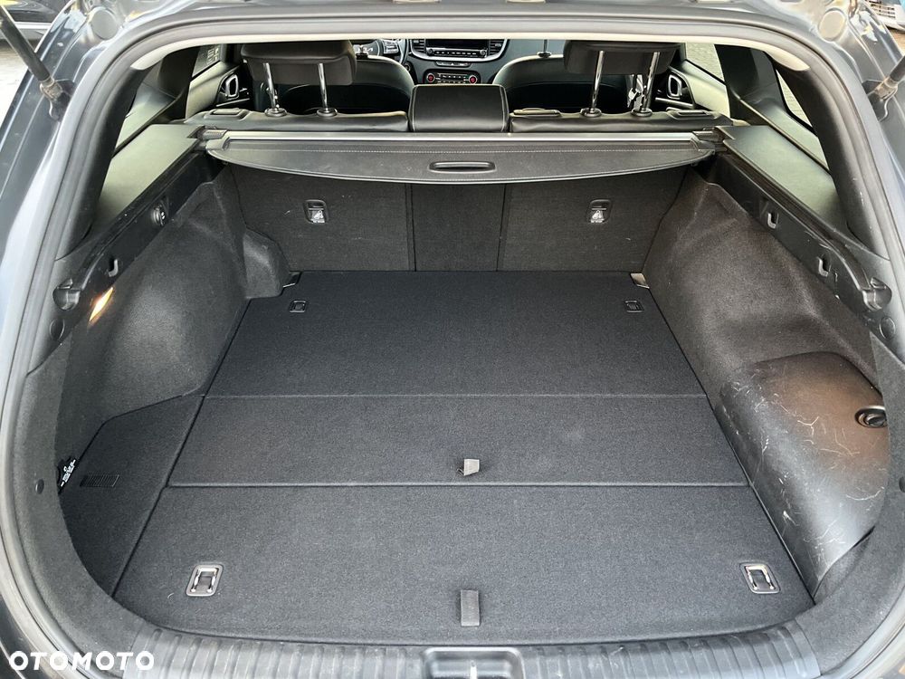 Kia Ceed - 17