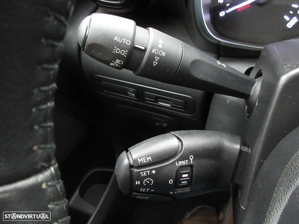 Citroën C3 Aircross 1.2 PureTech Shine - 36