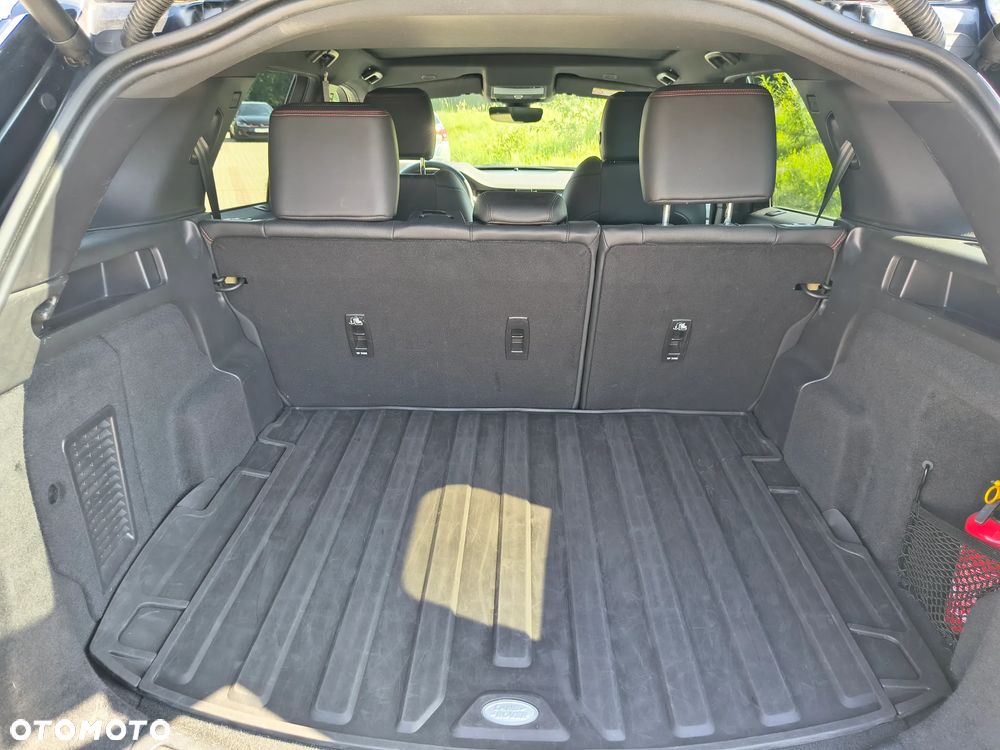 Land Rover Discovery Sport 2.0 P200 mHEV R-Dynamic S - 14