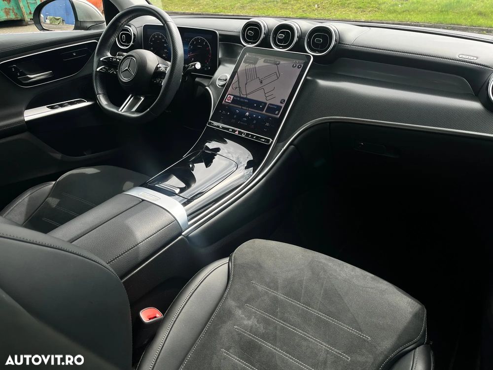 Mercedes-Benz GLC - 12