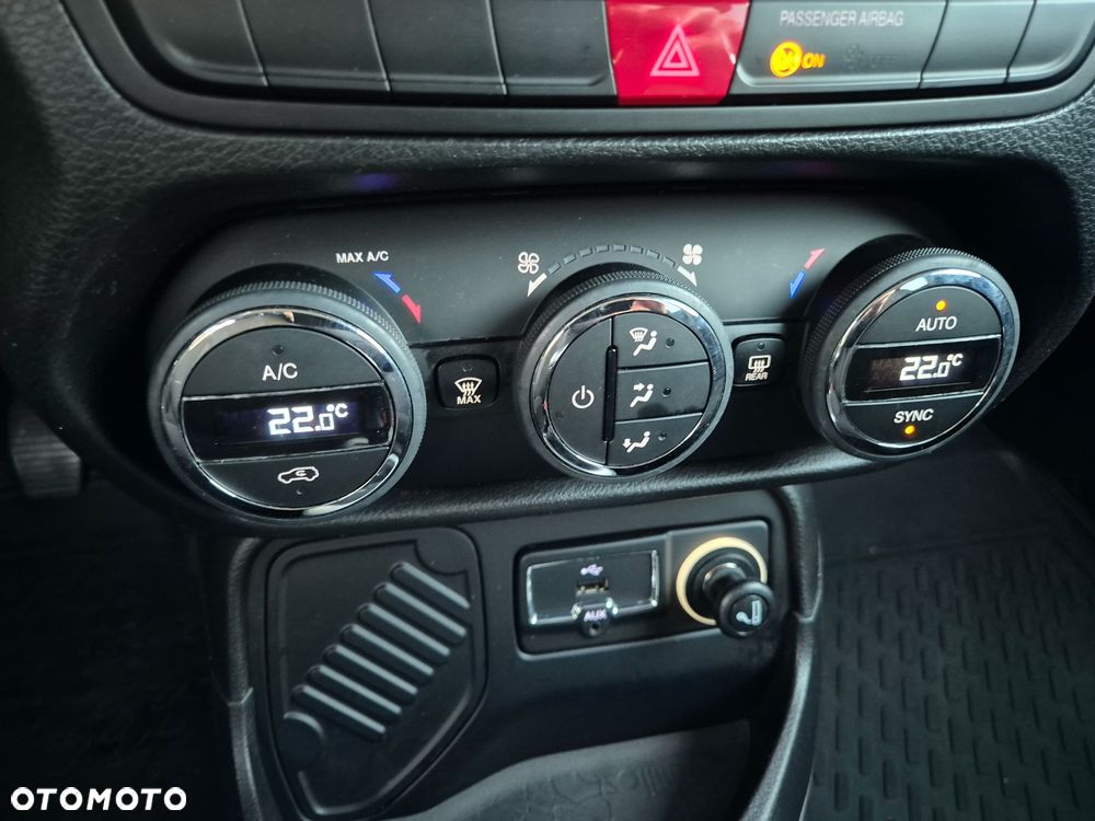 Jeep Renegade 1.6 E-TorQ Longitude - 22