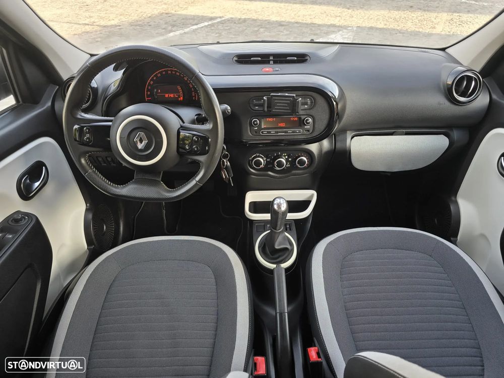 Renault Twingo SCe 70 S&S LIMITED - 25