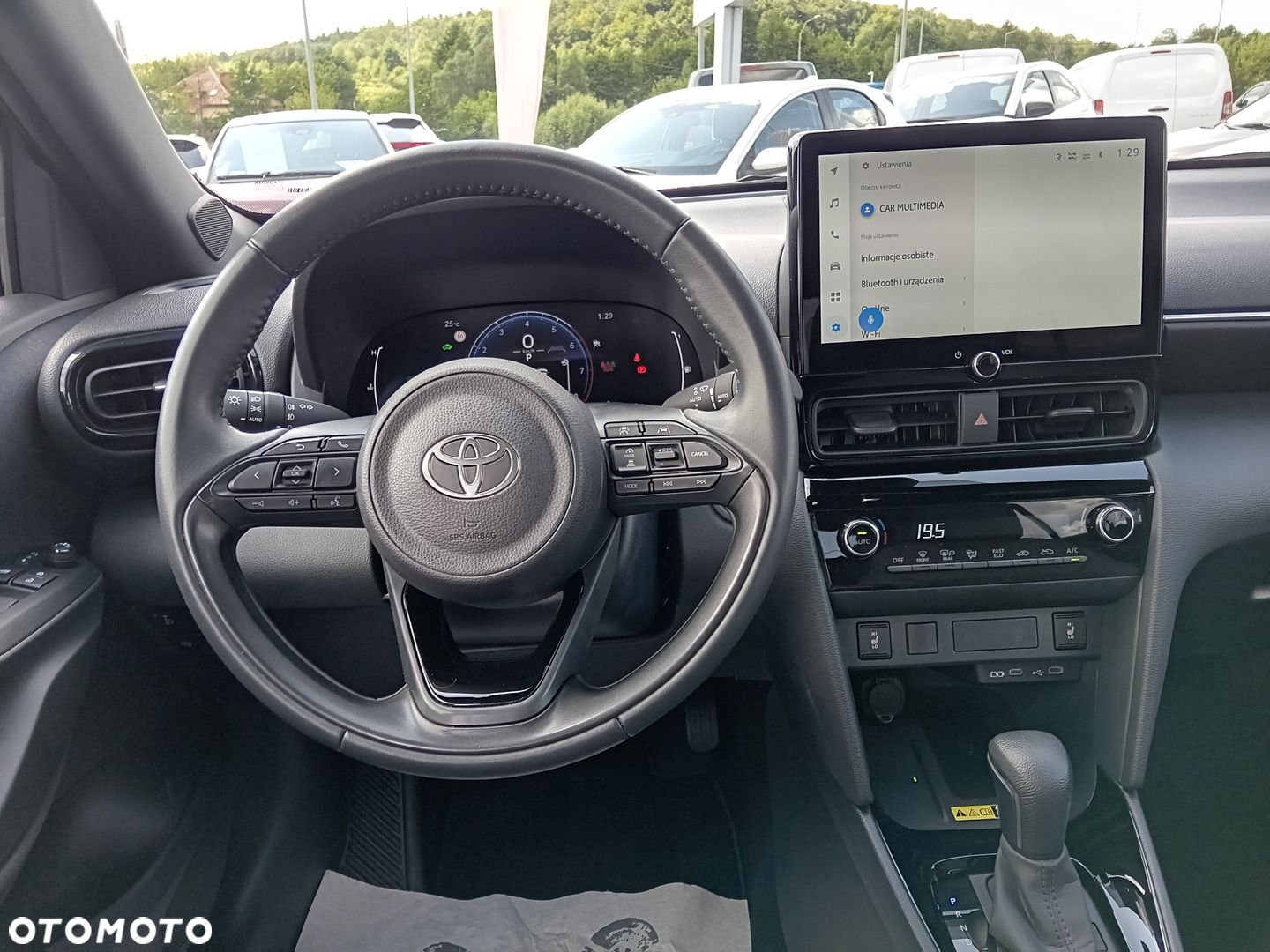 Toyota Yaris Cross - 10