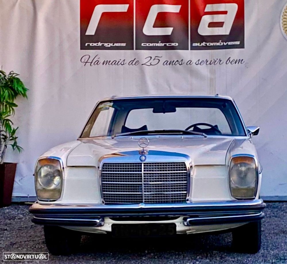 Mercedes-Benz 250 - 15