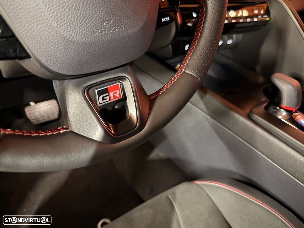 Toyota C-HR 2.0 HDF Plug-in GR Sport Premiere Edition - 20