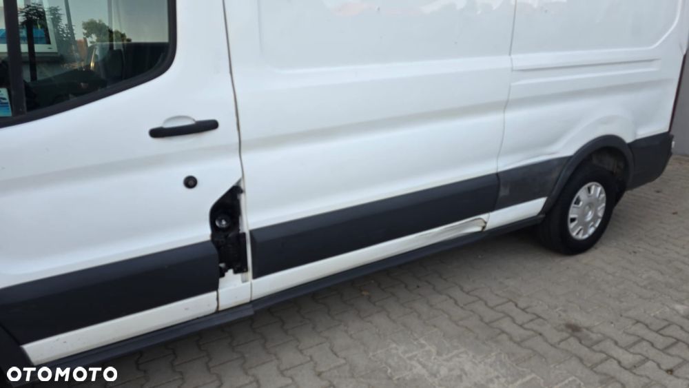 Ford Transit - 12