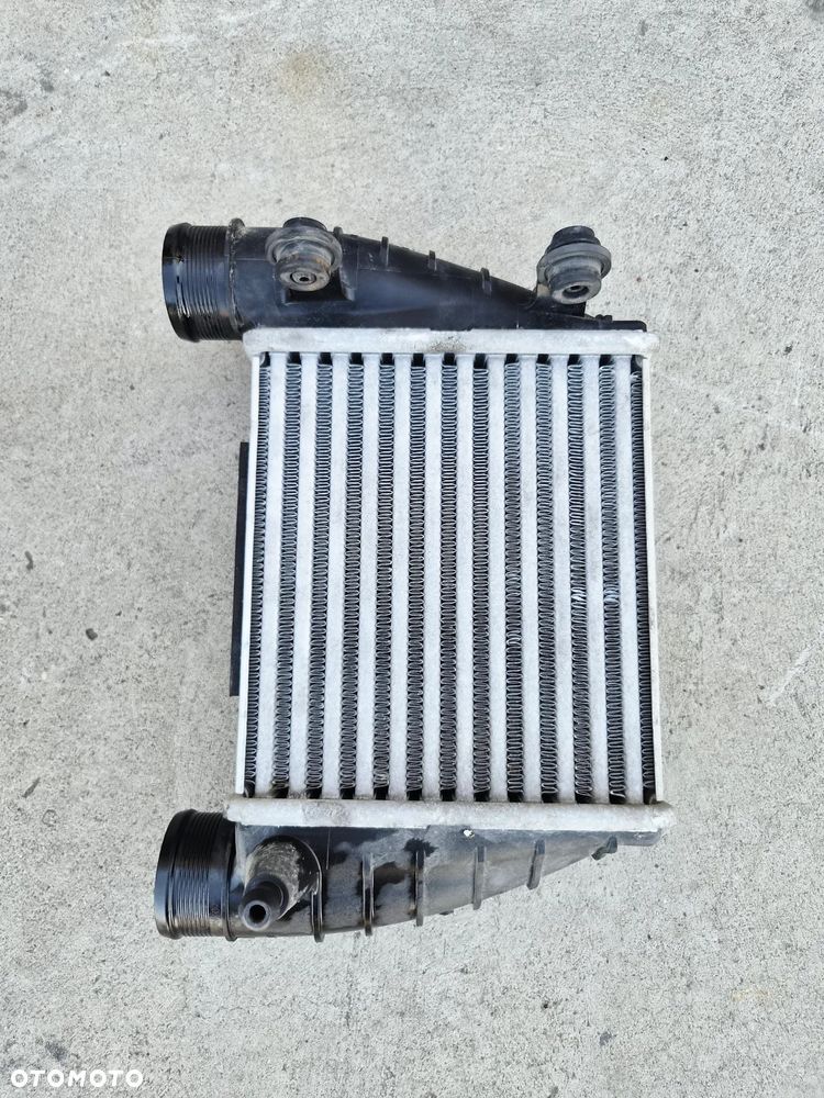 Chłodnica Powietrza Intercooler Prawy Prawa 8E0145806Q Audi A4 B7 Seat Exeo - 2