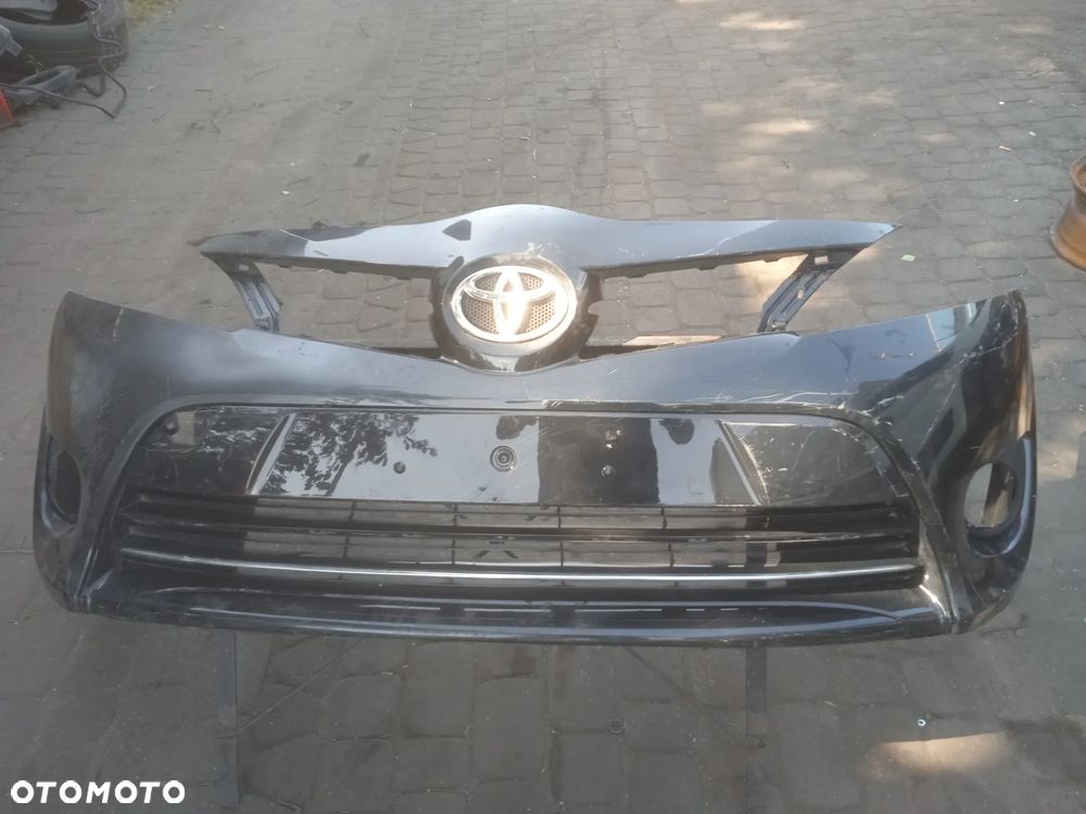 ZDERZAK PRZEDNI TOYOTA VERSO 13- - 1