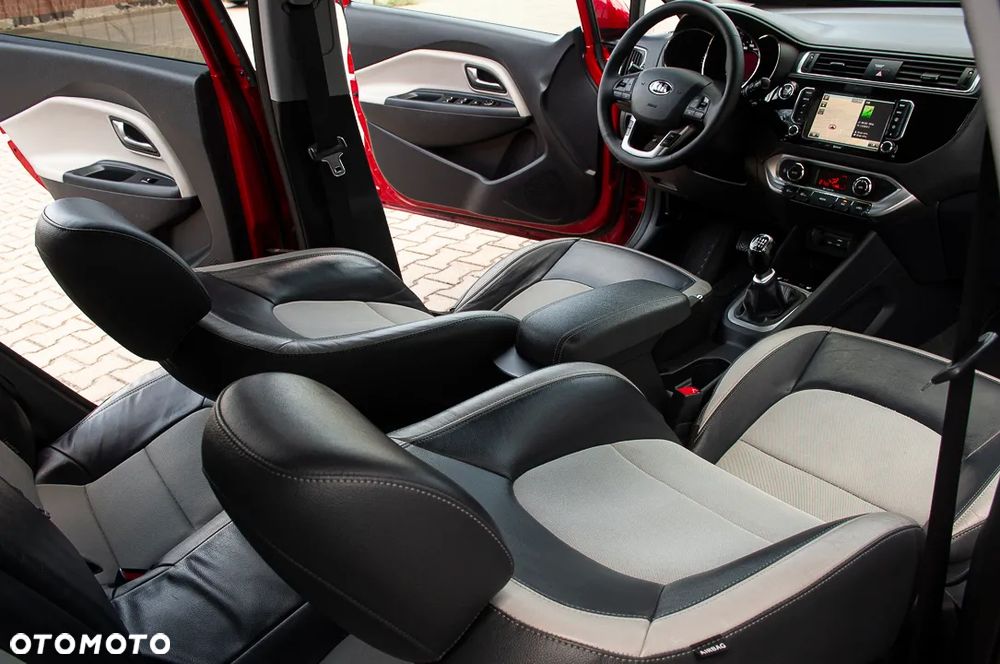 Kia Rio 1.4 Platinum Edition - 40