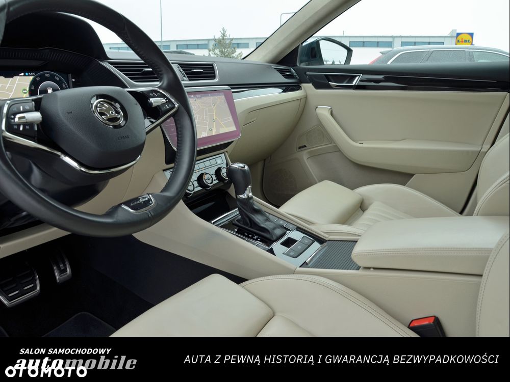 Skoda Superb 2.0 TDI SCR 4x4 L&K DSG - 17