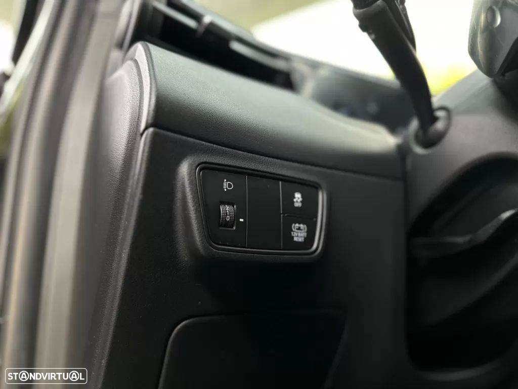 Hyundai Tucson 1.6 T-GDI HEV Premium - 37
